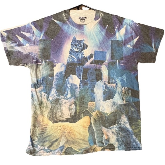 Gildan Other - Men's Gildan Cat DJ Party Graphic T-shirt Size XL Blue & Purple